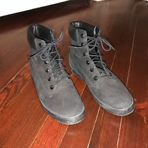 Black Timberland Size 8.5